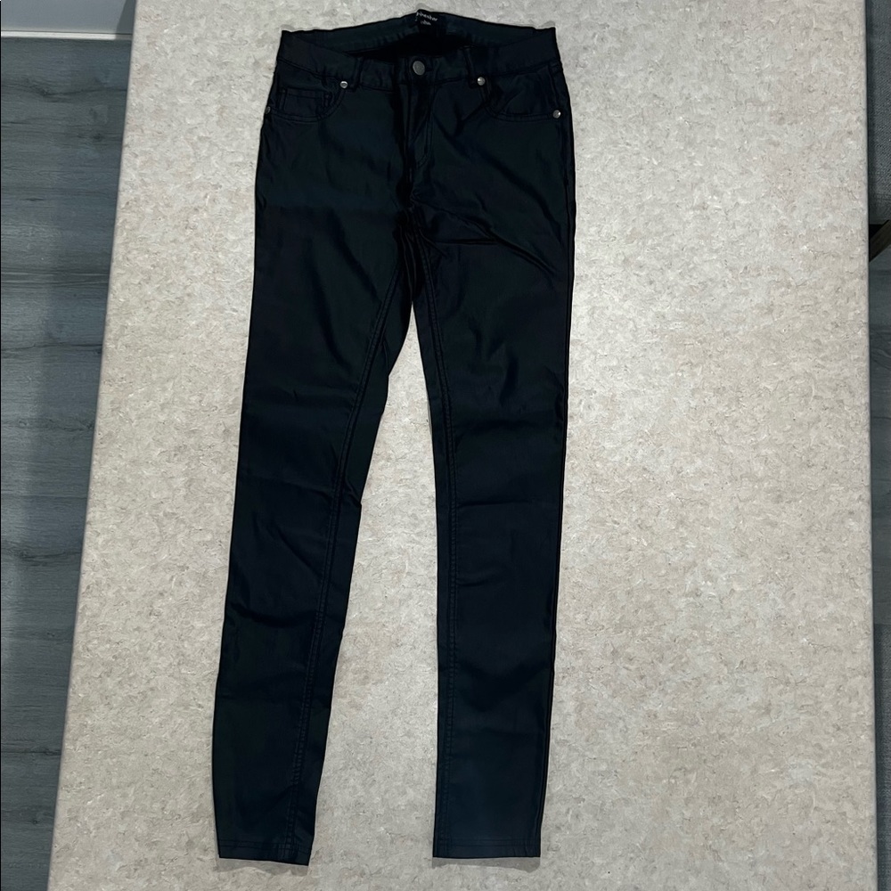 Black faux leather Shinestar skinny pants large